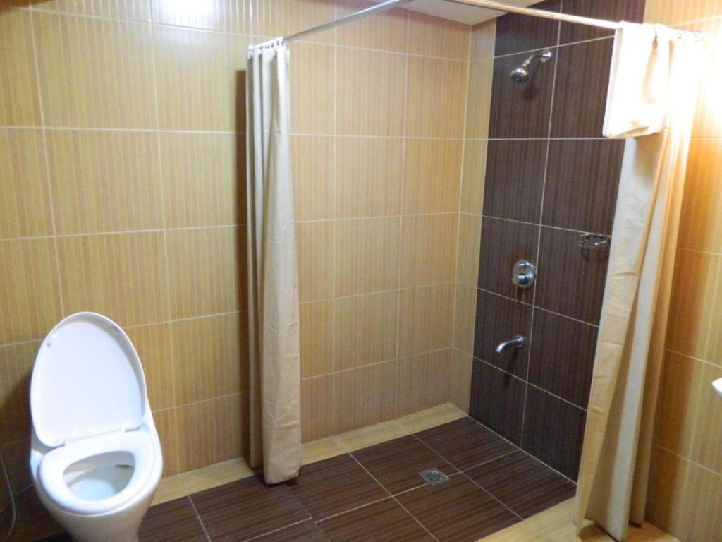 נגה Starmark Hotel מראה חיצוני תמונה