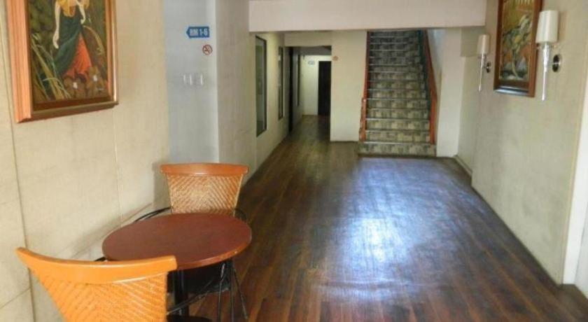 נגה Starmark Hotel מראה חיצוני תמונה