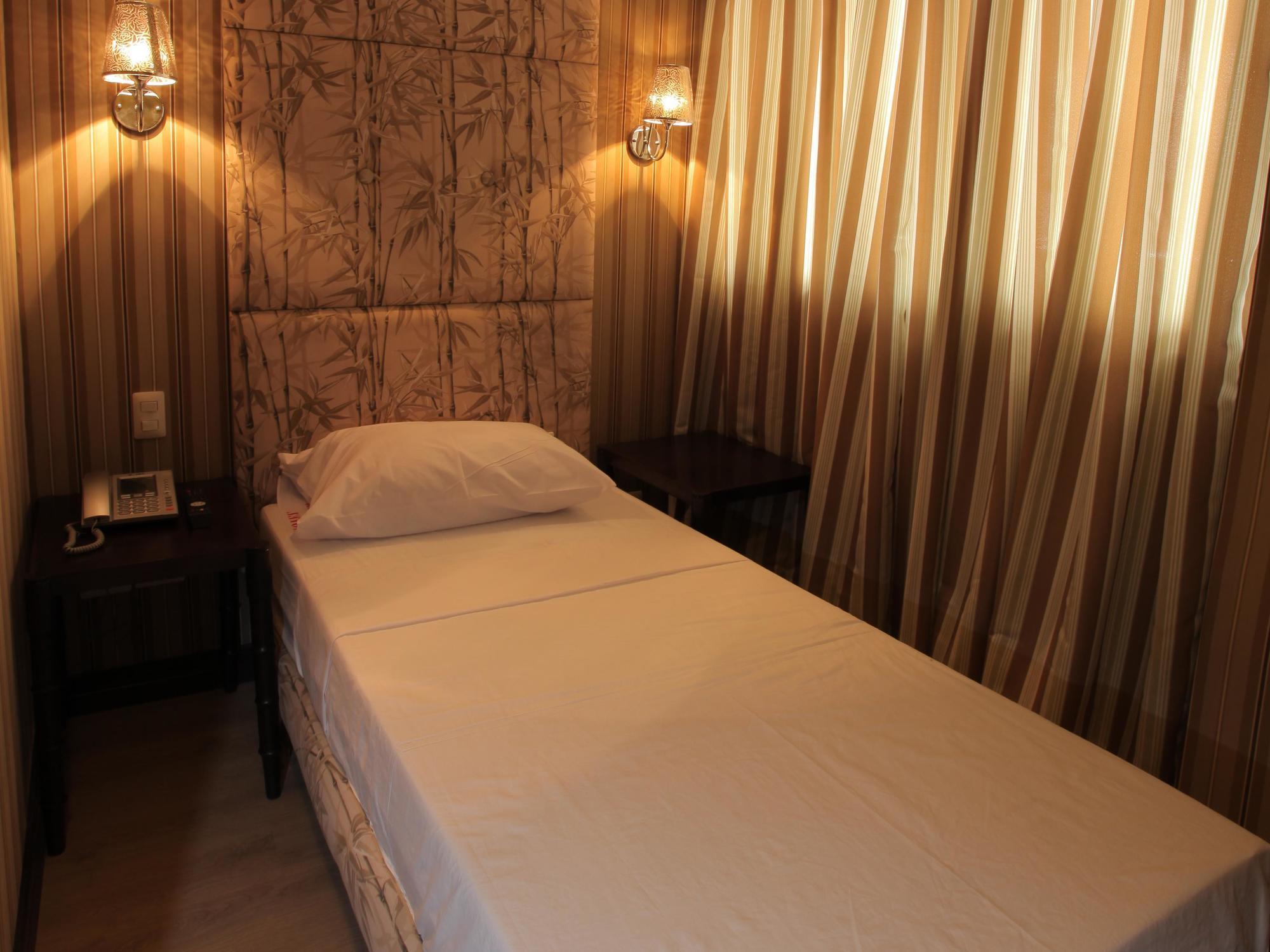 נגה Starmark Hotel מראה חיצוני תמונה